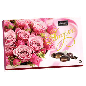 Набор конфет Ассорти "Розовые розы" 250г/Шоколадный Кутюрье