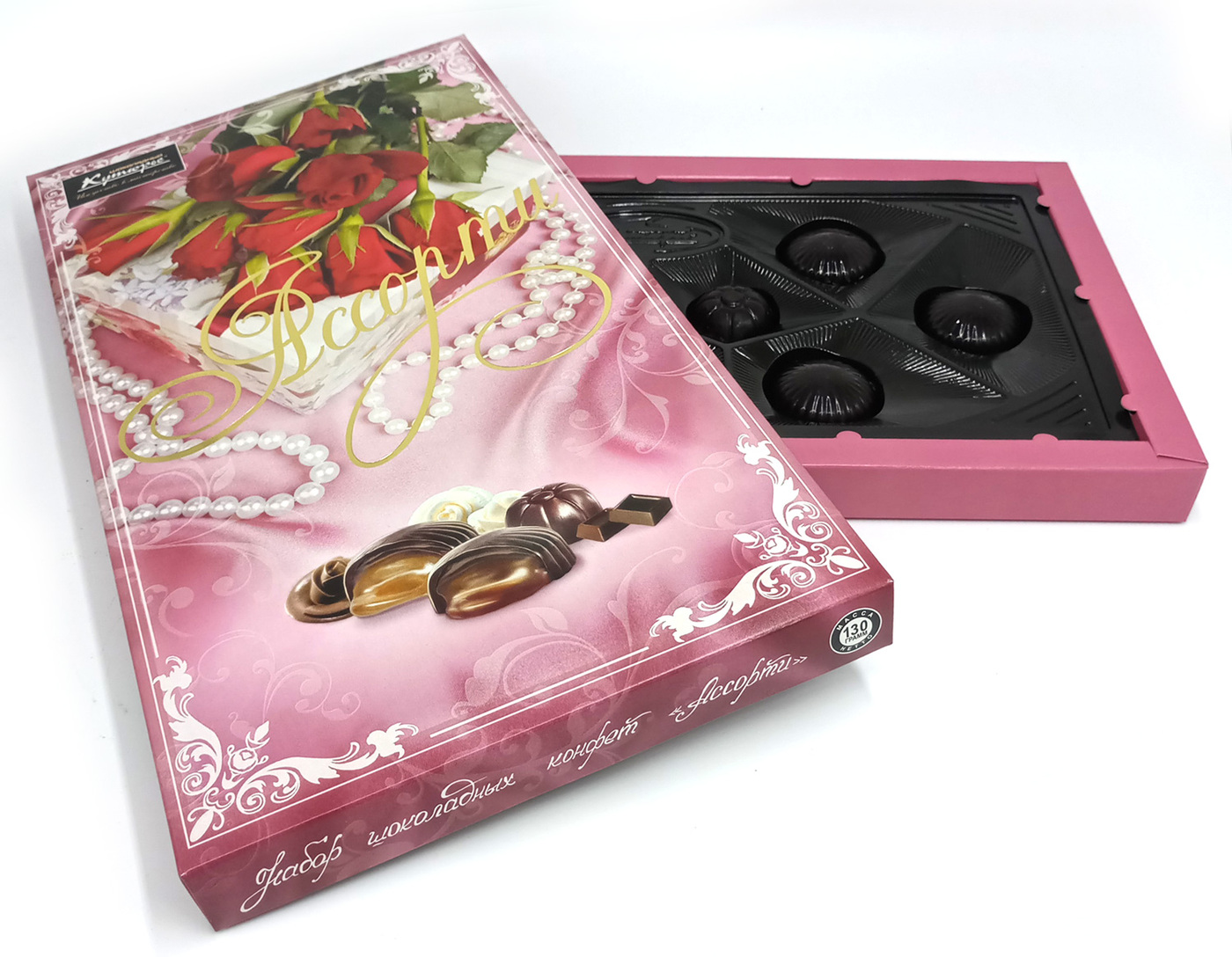 Набор конфет Ассорти "Розы с жемчугом" 130г/Шоколадный Кутюрье