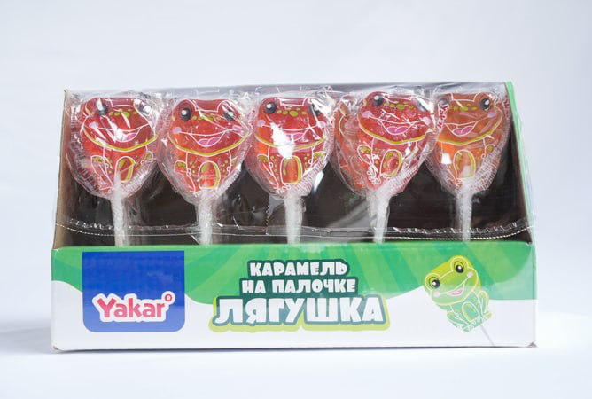 Карамель на палочке "Лягушка" Yakar 16г/30шт/Candy Club