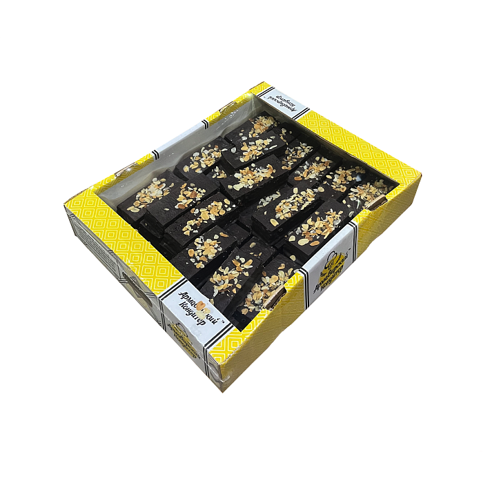 Десерт "Тайна" шоколадный (фисташка-малина) 2,5 кг